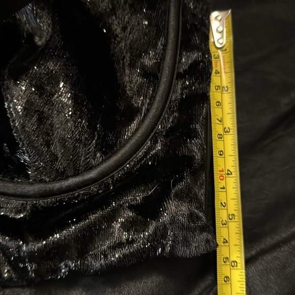 Victoria’s Secret Very Sexy Black Velvet‎ Balconette Bra 36C NWT - Picture 8 of 8